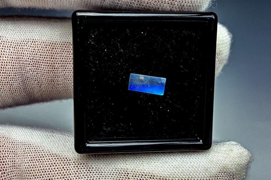Schwarz Opal 0,32 ct
